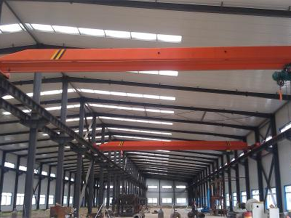 Precautions for operating electric single beam bridge crane: