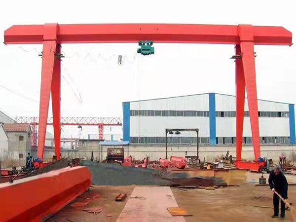 What is the difference between electric gantry crane and ordinary gantry crane